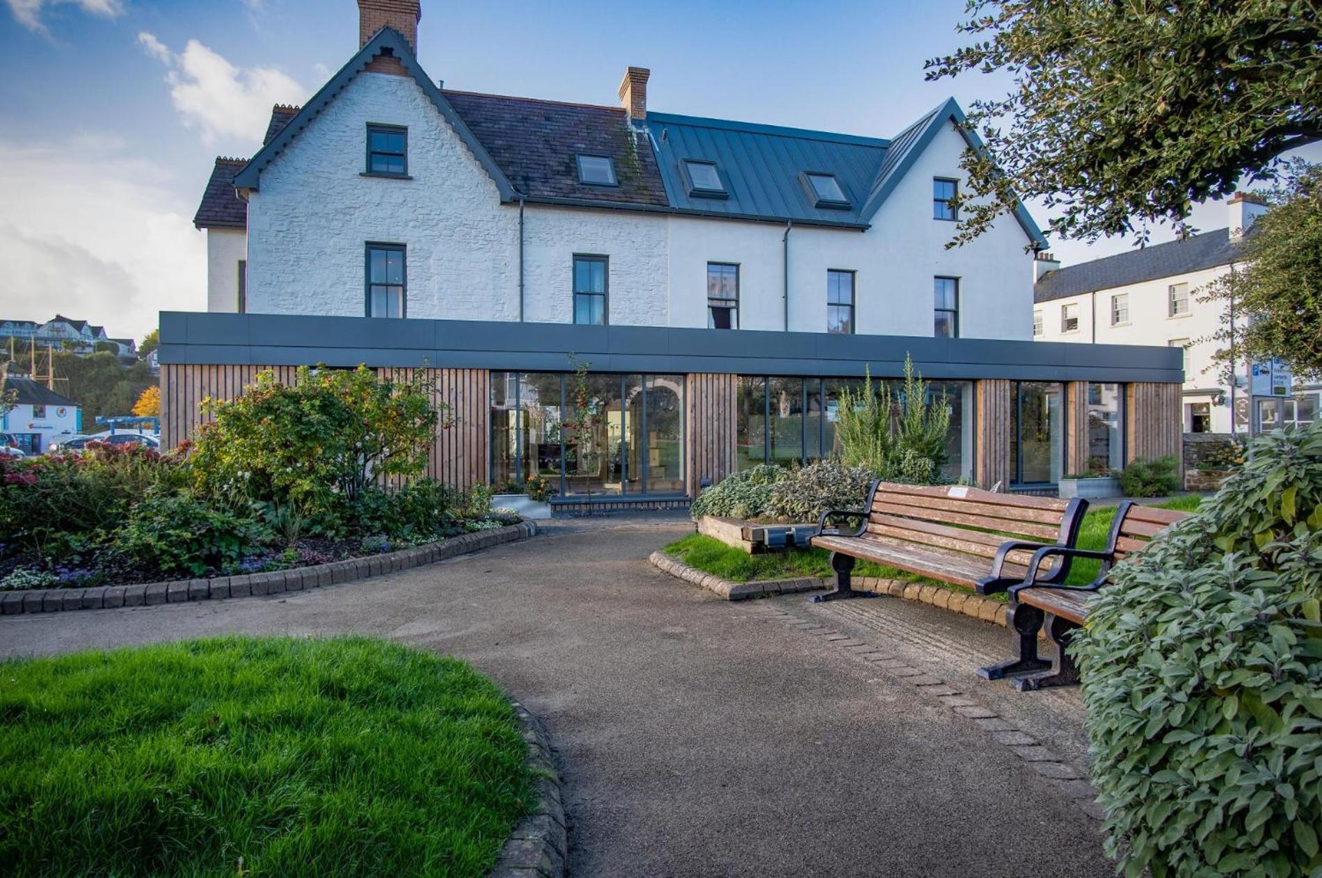 Ocean Cabins No 3 At The Square - Saundersfoot Phòng bức ảnh