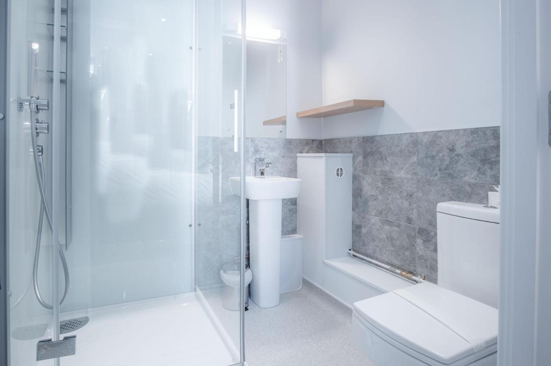 Ocean Cabins No 3 At The Square - Saundersfoot Phòng bức ảnh